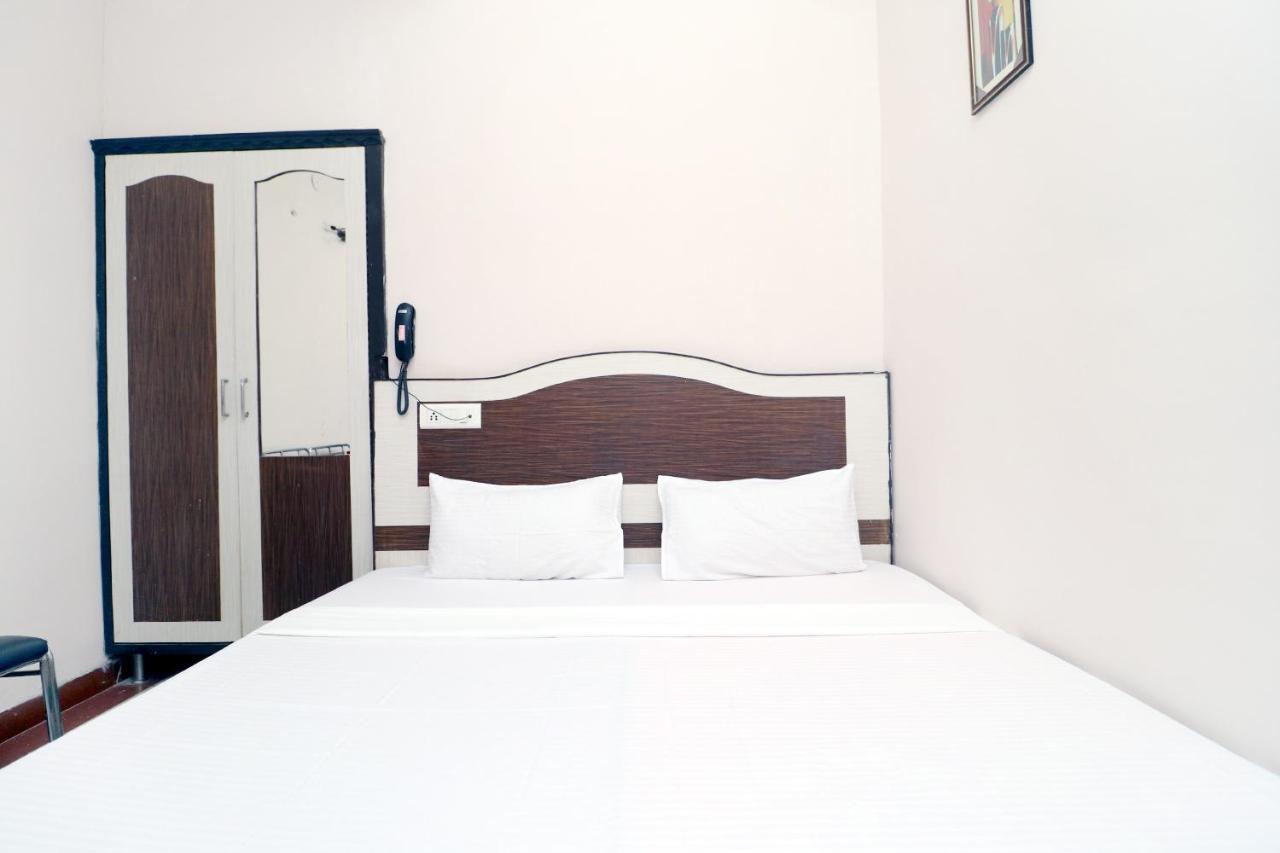 Spot On 43045 Hotel Vivek Plaza Shāhpur Exterior foto